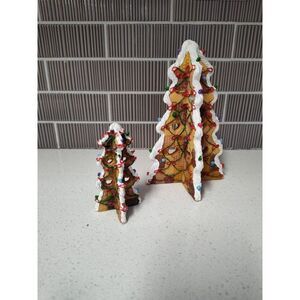 House of Lloyd Christmas Around The World Gingerbread Village 2 Christmas Trees